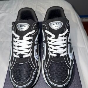 Dior b30